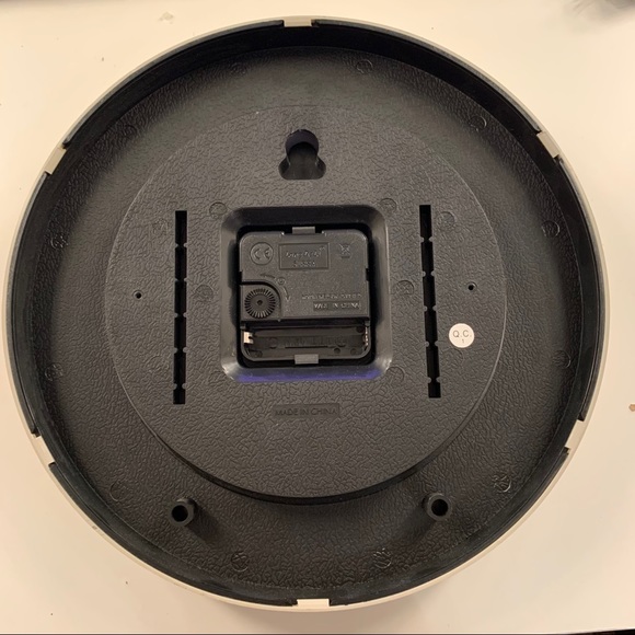 Target Wall Decor Gold Analog Clock With Marble Background Poshmark